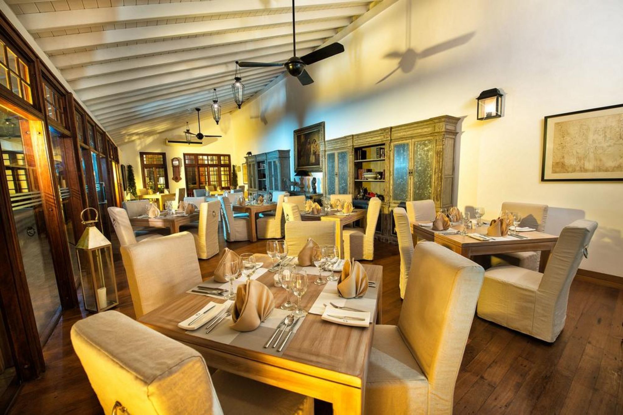 D Pavilion Boutique Hotel Kolombo Bagian luar foto